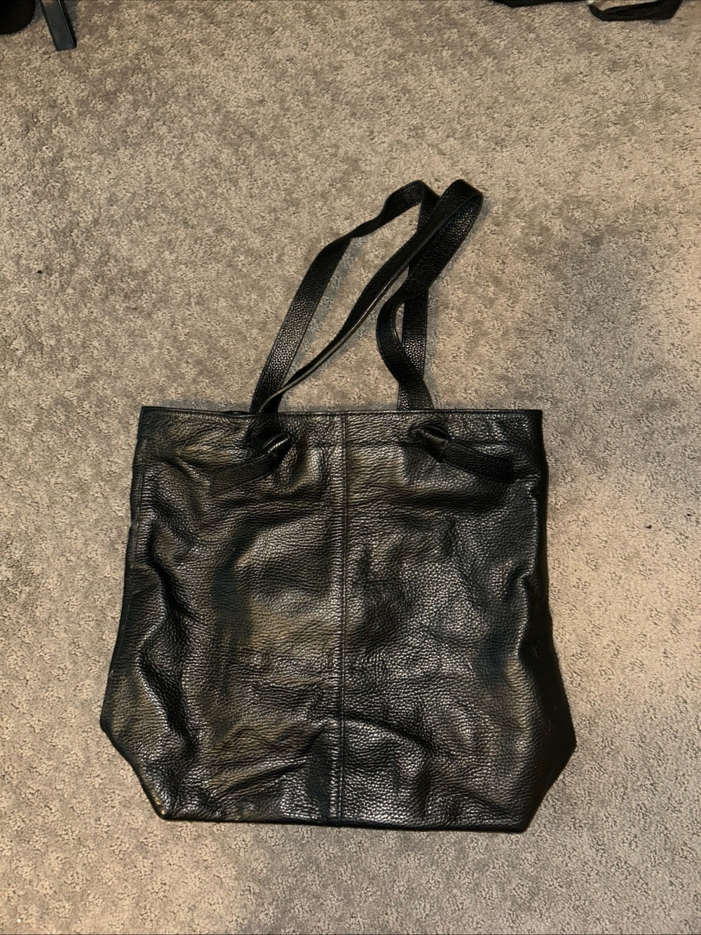 Classic Black Leather Tote Bag - Versatile Everyday Carry banana republic